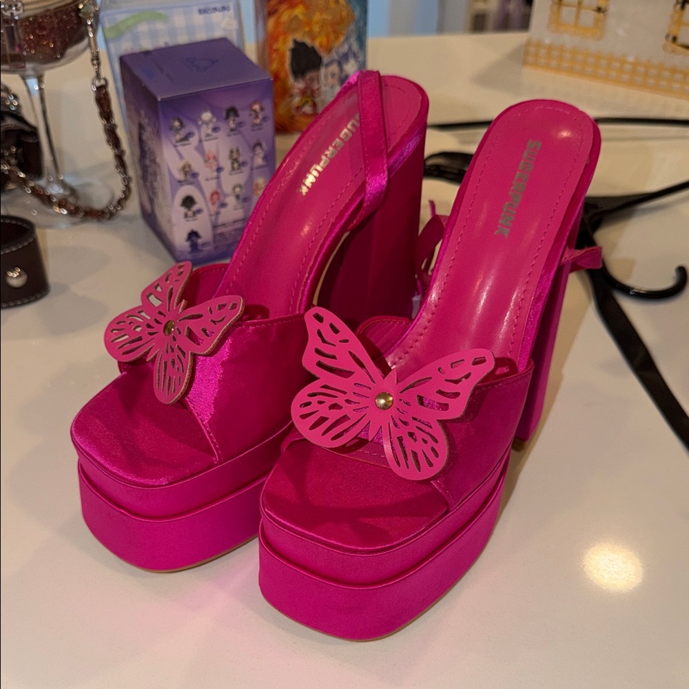 Elegant Fuchsia Butterfly Platform Heels